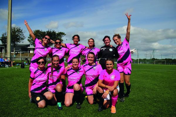 Equipe de foot féminine UNASACEM - Tous droits réservés