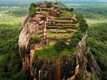 Sigiriya, célèbre rocher-forteresse