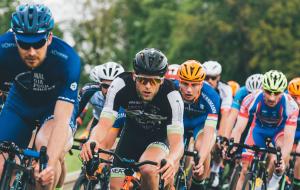 Un groupe de cyclistes (c) Markus Spiske