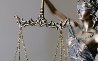 Symbole de la justice (c) Tingey Injury Law Firm